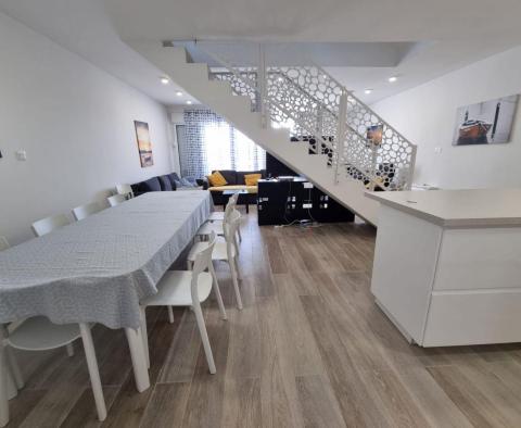 Luksusowa willa w zabudowie szeregowej w Privlace, z jacuzzi na dachu, na sprzedaż - pic 71