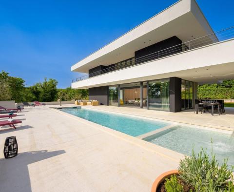 Kedvezményes! Modern tervezői villa Grožnjánban, eladó - pic 12