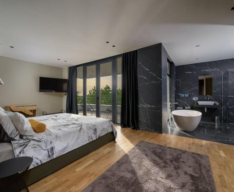 Kedvezményes! Modern tervezői villa Grožnjánban, eladó - pic 78