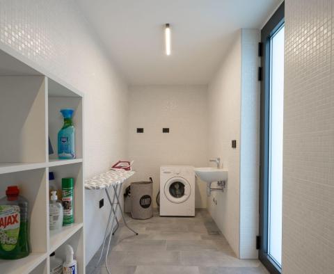 Kedvezményes! Modern tervezői villa Grožnjánban, eladó - pic 90