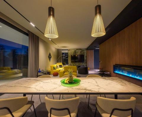 Kedvezményes! Modern tervezői villa Grožnjánban, eladó - pic 115