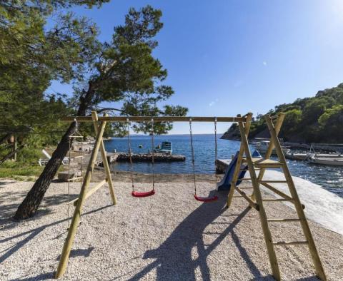 Fantasztikus új 1. vonali villa Starigrad környékén, előtte mólóval, eladó - pic 50