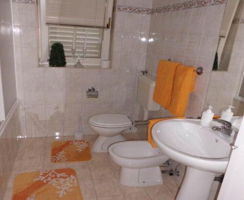 Geräumige Wohnung mit Meerblick in Rabac, zu verkaufen - foto 10