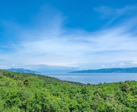 Městský pozemek v Rabac, Labin, 800 m od moře, na prodej - pic 2