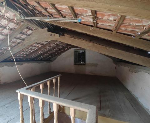 Eladó egy régi kőház kerttel Malinskában, Krk szigetén - pic 14