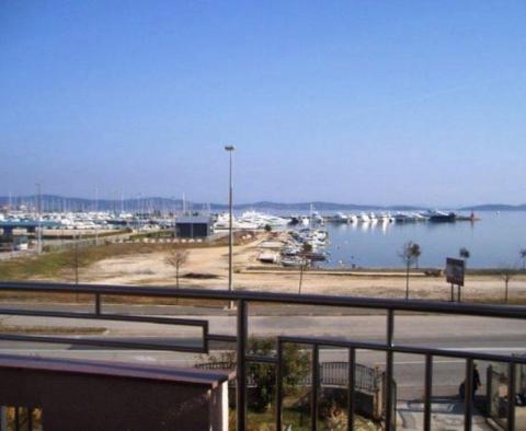 Spacieuse villa en bord de mer dans la région de Zadar avec une jetée et près de la plage ! - pic 6