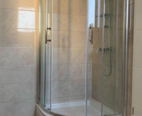 4**** villa with maximum privacy in a TOP location near Fažana and Pula, for sale - pic 24