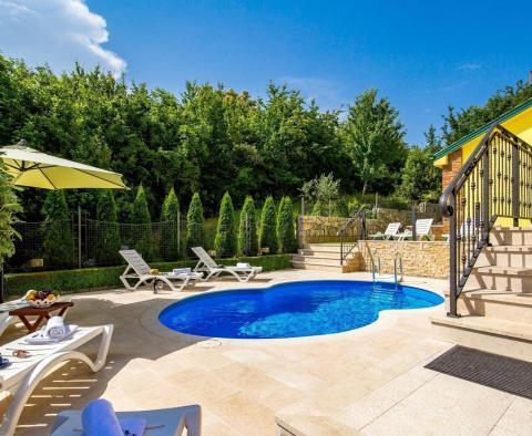 Neue Villa im mediterranen Stil in Bregi, Opatija mit zwei Wohneinheiten, Swimmingpool, Gästehaus, Taverne und Kinderspielplatz, zu verkaufen - foto 38