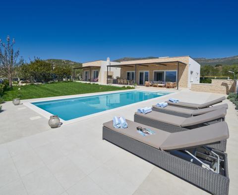 Discounted! New villa in Kastela, 1500m from the sea, for sale - pic 17