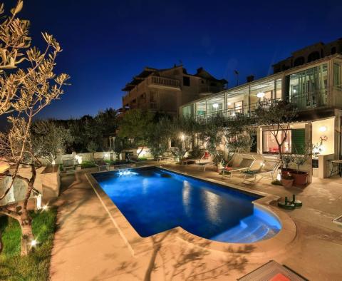 En exclusivité chez nous ! Superbe villa en 1ère ligne à Seget Donji, Trogir, à vendre ! - pic 53