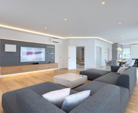 Discounted! Graceful family villa in Rovinj area, for sale - pic 13