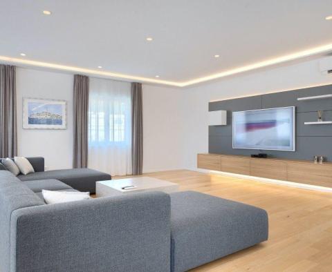 Discounted! Graceful family villa in Rovinj area, for sale - pic 14