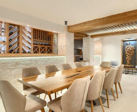 Discounted! Graceful family villa in Rovinj area, for sale - pic 37