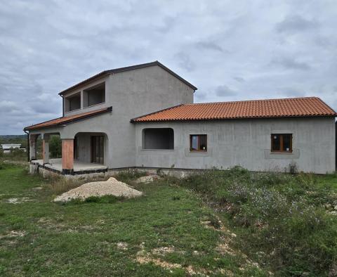 Villa en construction dans la région de Rovinj, à vendre - pic 11