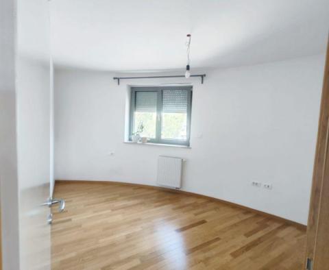 New apartment of an exceptional location in Veruda, Pula, for sale - pic 27