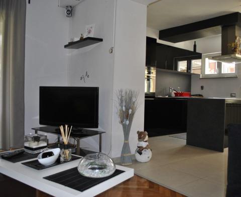Furnished apartment in an attractive location near the center of Rovinj, for sale - pic 5