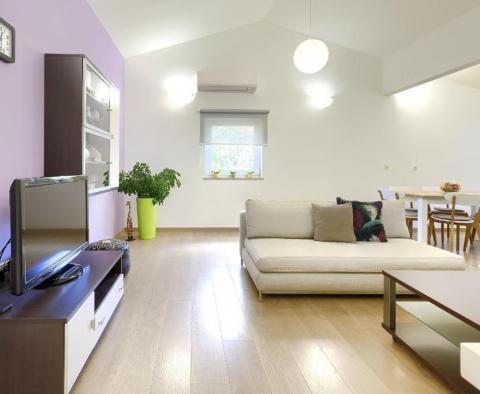 Appartement moderne dans un emplacement idéal dans le centre de Pula, à vendre - pic 15