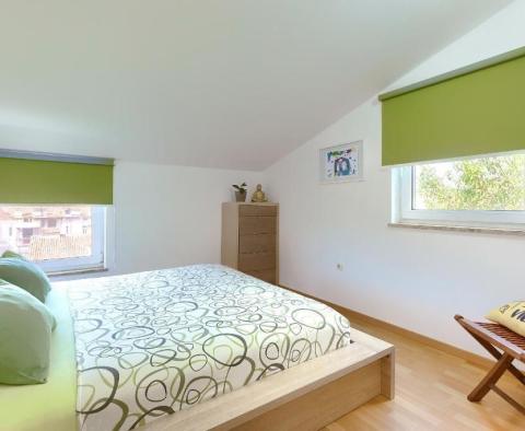 Appartement moderne dans un emplacement idéal dans le centre de Pula, à vendre - pic 28
