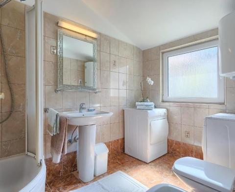 Appartement moderne dans un emplacement idéal dans le centre de Pula, à vendre - pic 31