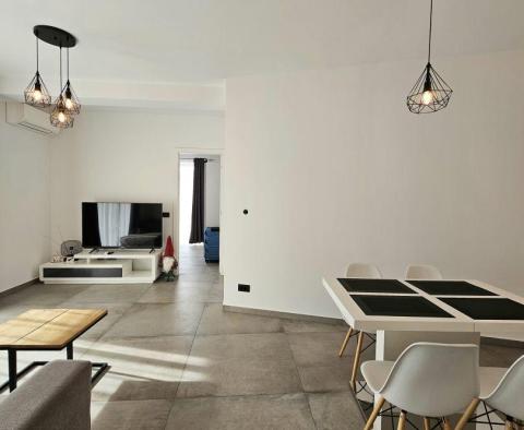 Modern apartment with 2 bedrooms in a great location on Vidikovac, Pula - pic 13