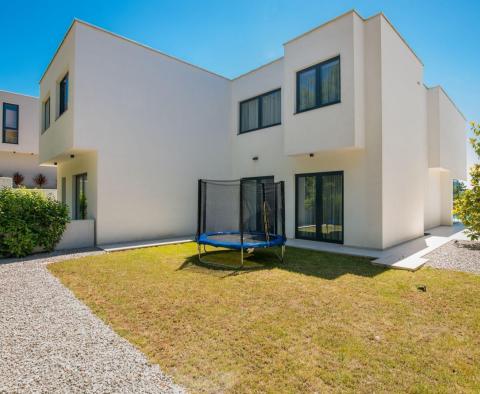 Moderní vila s panoramatickým výhledem na moře v Opatiji, na prodej - pic 32