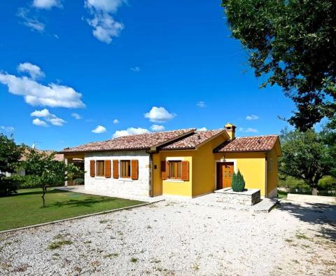 Villa mit Swimmingpool in der Gegend von Labin, zu verkaufen - foto 3