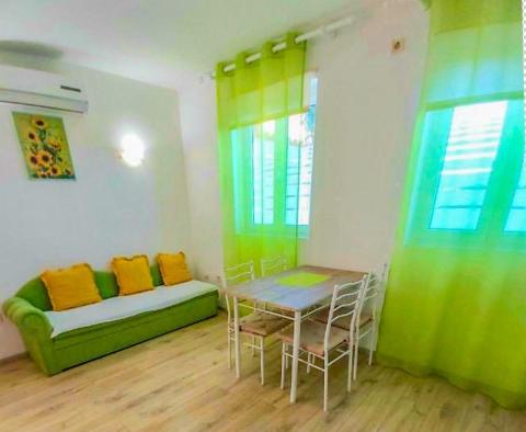 House with three apartments in a quiet part of the island Mali Losinj, 500m from the sea, for sale - pic 11