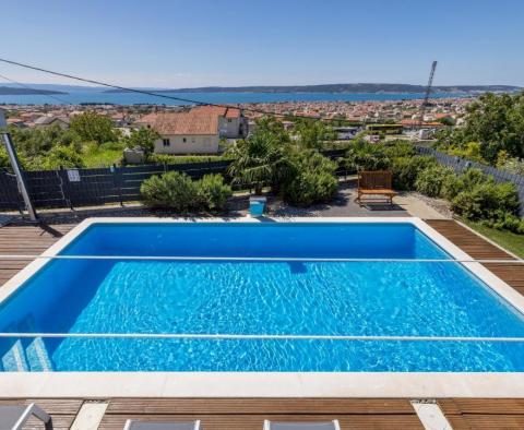 Wonderful villa in Kastela, for sale - pic 2