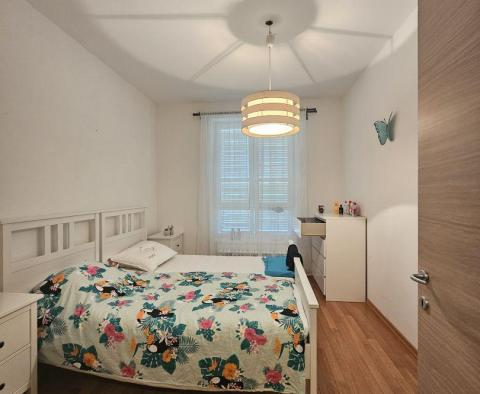 Appartement avec 3 chambres au rez-de-chaussée à Peroj, à vendre - pic 31