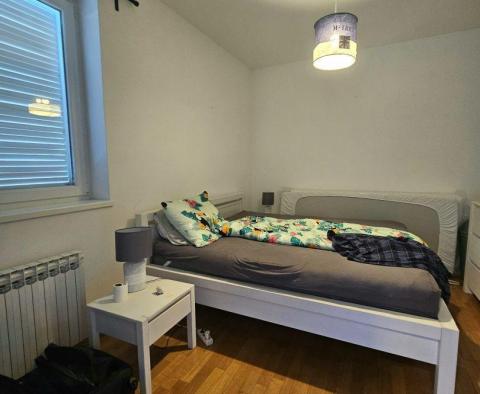 Appartement avec 3 chambres au rez-de-chaussée à Peroj, à vendre - pic 35