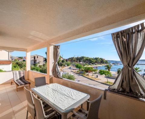 Wunderschönes Anwesen in der 1. Linie in der Gegend von Sibenik, zu verkaufen - foto 6