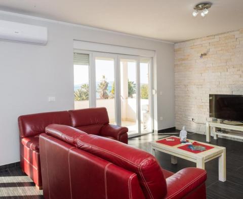 Wunderschönes Anwesen in der 1. Linie in der Gegend von Sibenik, zu verkaufen - foto 9