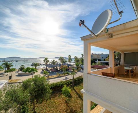Wunderschönes Anwesen in der 1. Linie in der Gegend von Sibenik, zu verkaufen - foto 13