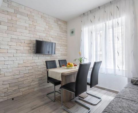 Maison en pierre sur la riva à Milna, île de Brac, à vendre - pic 26