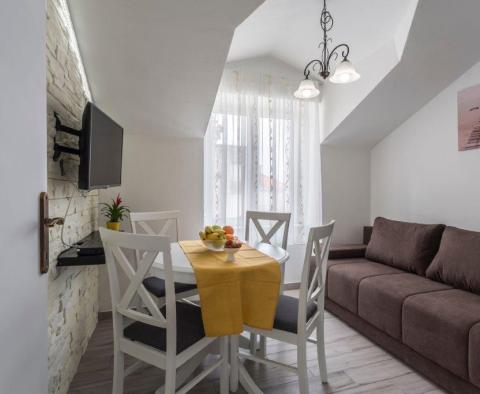 Maison en pierre sur la riva à Milna, île de Brac, à vendre - pic 35