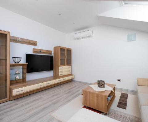 Penthouse sensationnel en 1ère ligne de mer sur la presqu'île de Peljesac, à vendre - pic 9