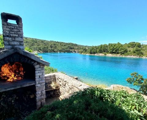 Rare 1st line house on Solta island, for sale - pic 6