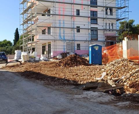 Penthouse auf Ciovo, Trogir mit atemberaubendem Meerblick, zu verkaufen - foto 4
