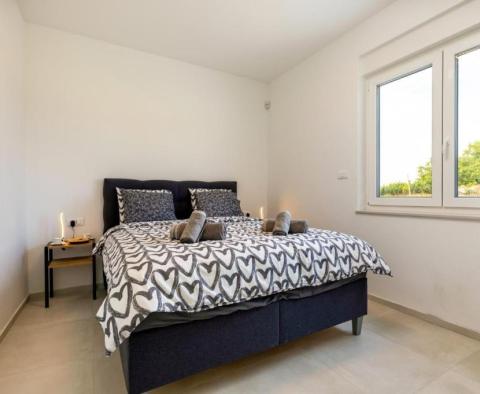 Moderne Villa in ruhiger Lage in Svetvincenat, zu verkaufen - foto 13