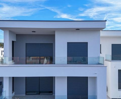  Modern apartment in Malinska, for sle - pic 3