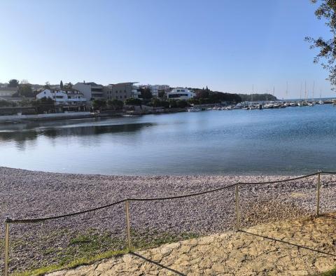 Appartement de luxe, première rangée de la mer, région de Pula, à vendre - pic 5