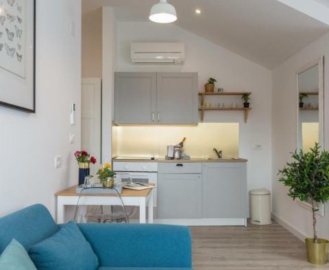 Hôtel unique en 1ère ligne de mer dans la région de Dubrovnik, à vendre - pic 8