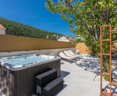 Hôtel unique en 1ère ligne de mer dans la région de Dubrovnik, à vendre - pic 20