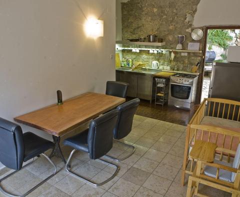 Villa très insolite à Vintijan, Medulin, à vendre - pic 25