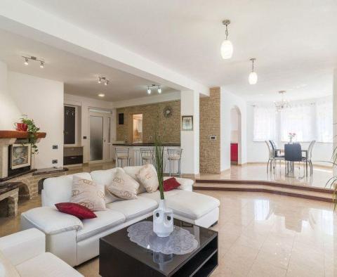 Propriété idéale pour le tourisme à Loborika près de Pula, à vendre - pic 40
