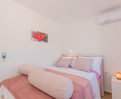 Luxury semi-detached villetta in Sibenik area, for sale - pic 14