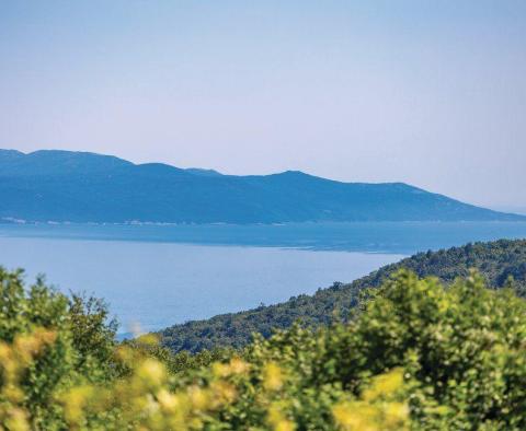 Skvělá vila s výhledem na moře a bazénem v Bregi, Opatija, na prodej - pic 40