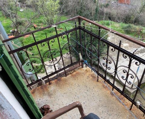Detached old Italian villa from 1912 with a sea view and 2,383 m2 garden in Rijeka, for sale - pic 11