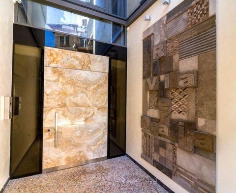 Wohnung in einem Neubau mit wunderschöner Aussicht, 200 Meter vom Meer entfernt im Zentrum von Opatija, zu verkaufen - foto 7