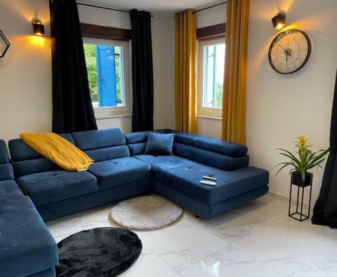 Une villa rénovée avec piscine à Mošćenička Draga, à vendre - pic 13